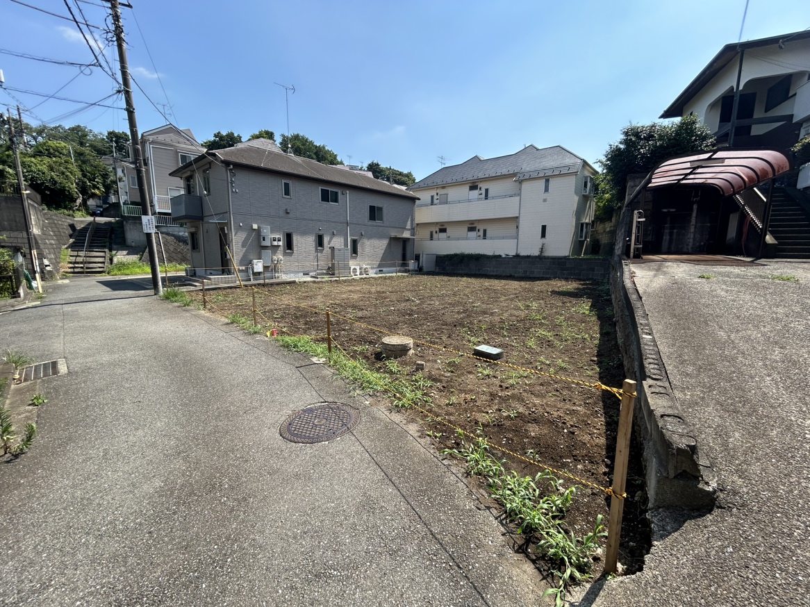 神奈川区三ッ沢南町　新築戸建　全2棟　2号棟